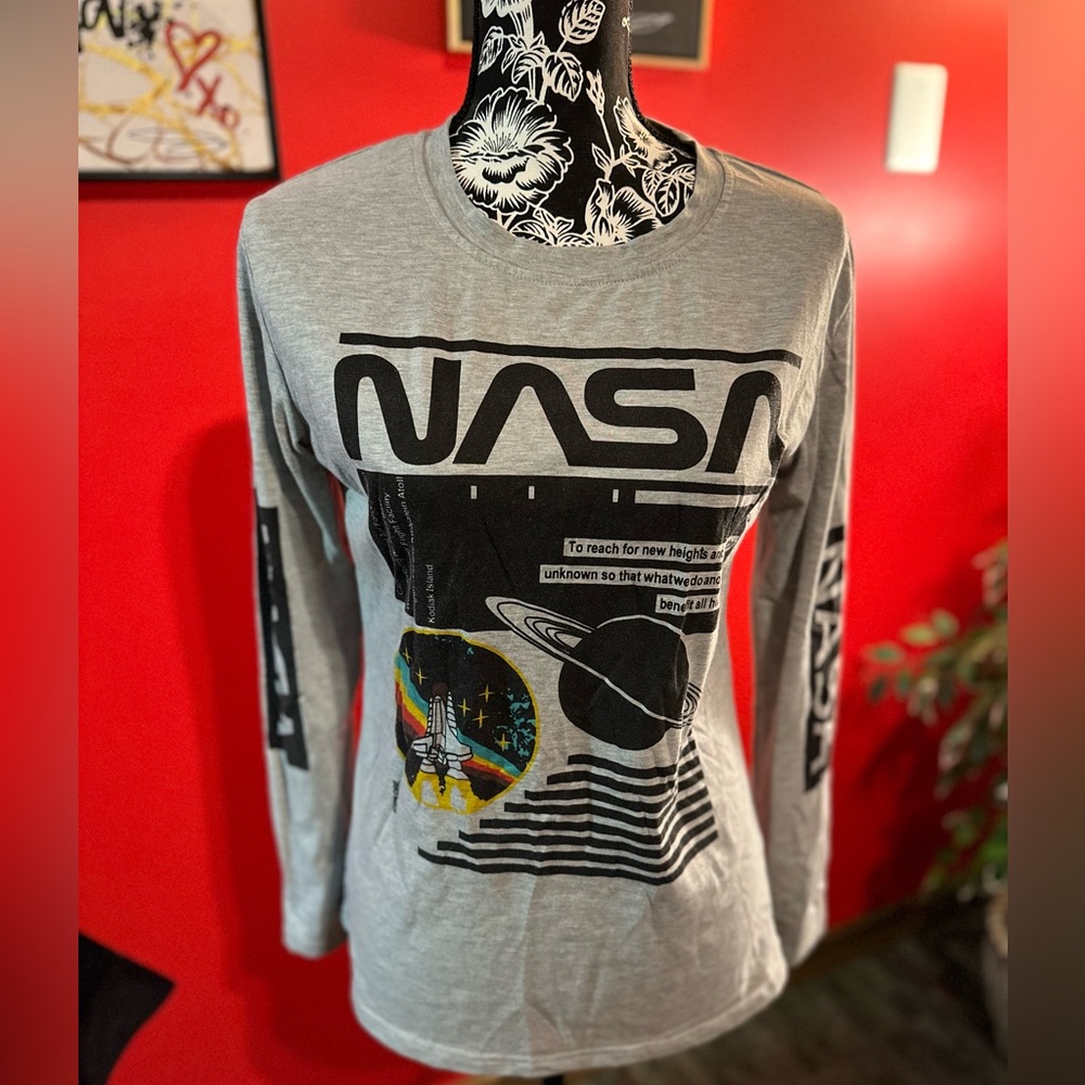 NASA long sleeve T. Size Small.